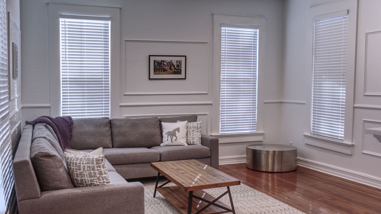 Photo of Livingroom in Historic District