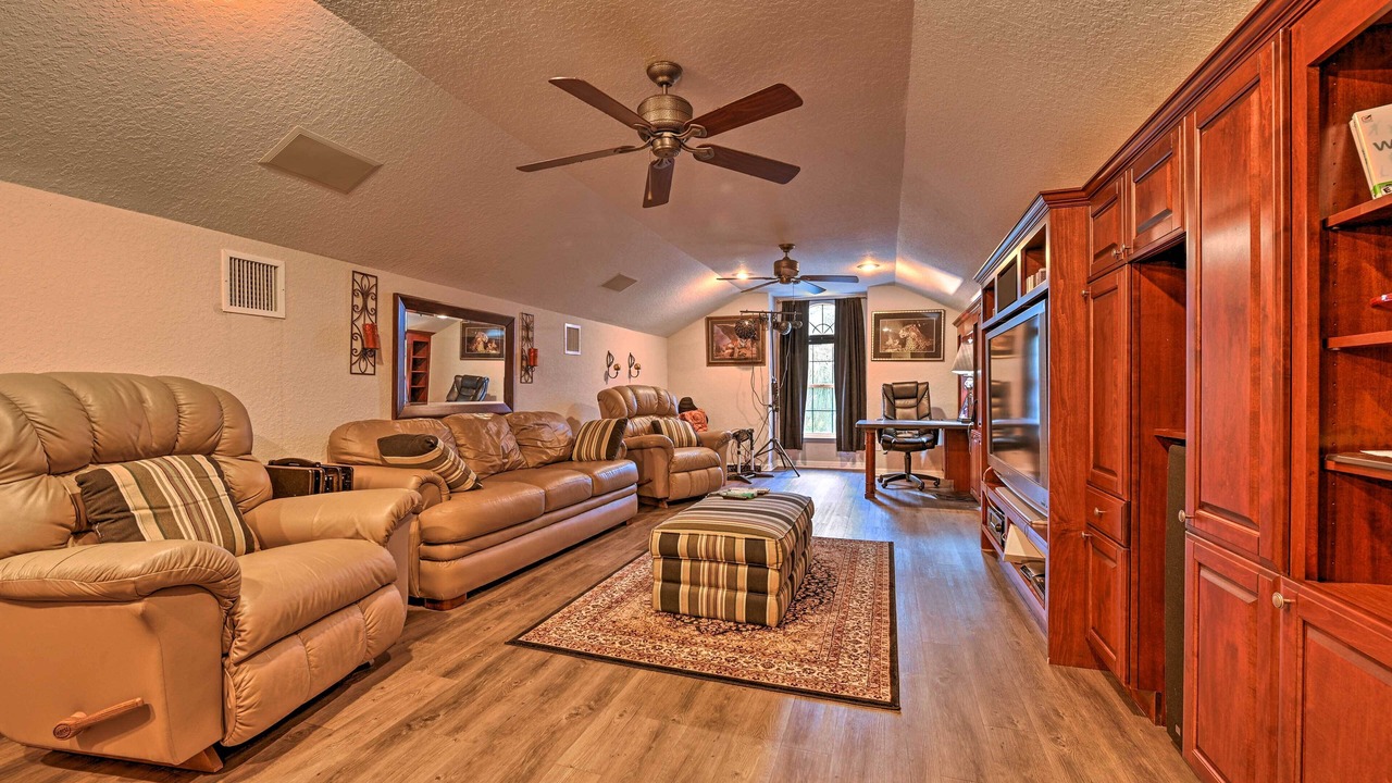 Photo of Bedroom in East County Civic Group