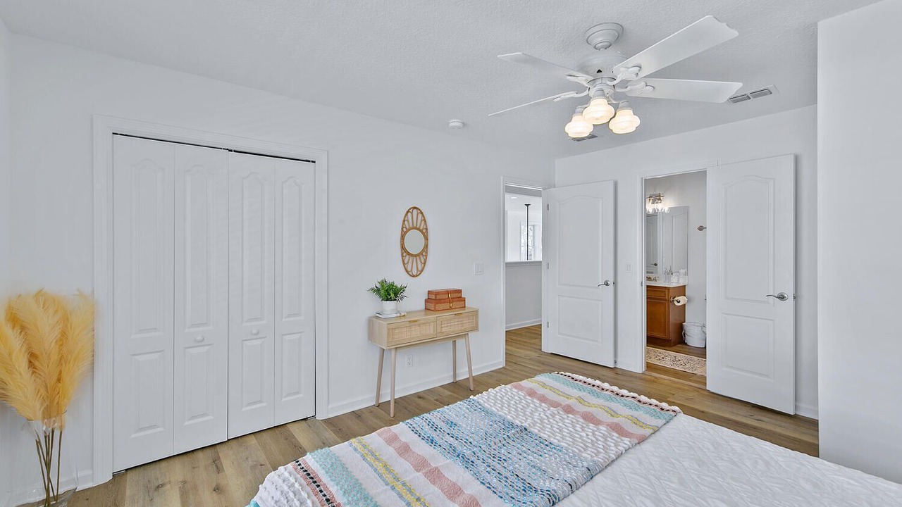 Photo of Bedroom in Seaview Park