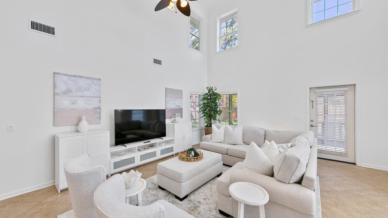 Photo of Livingroom in Seaview Park