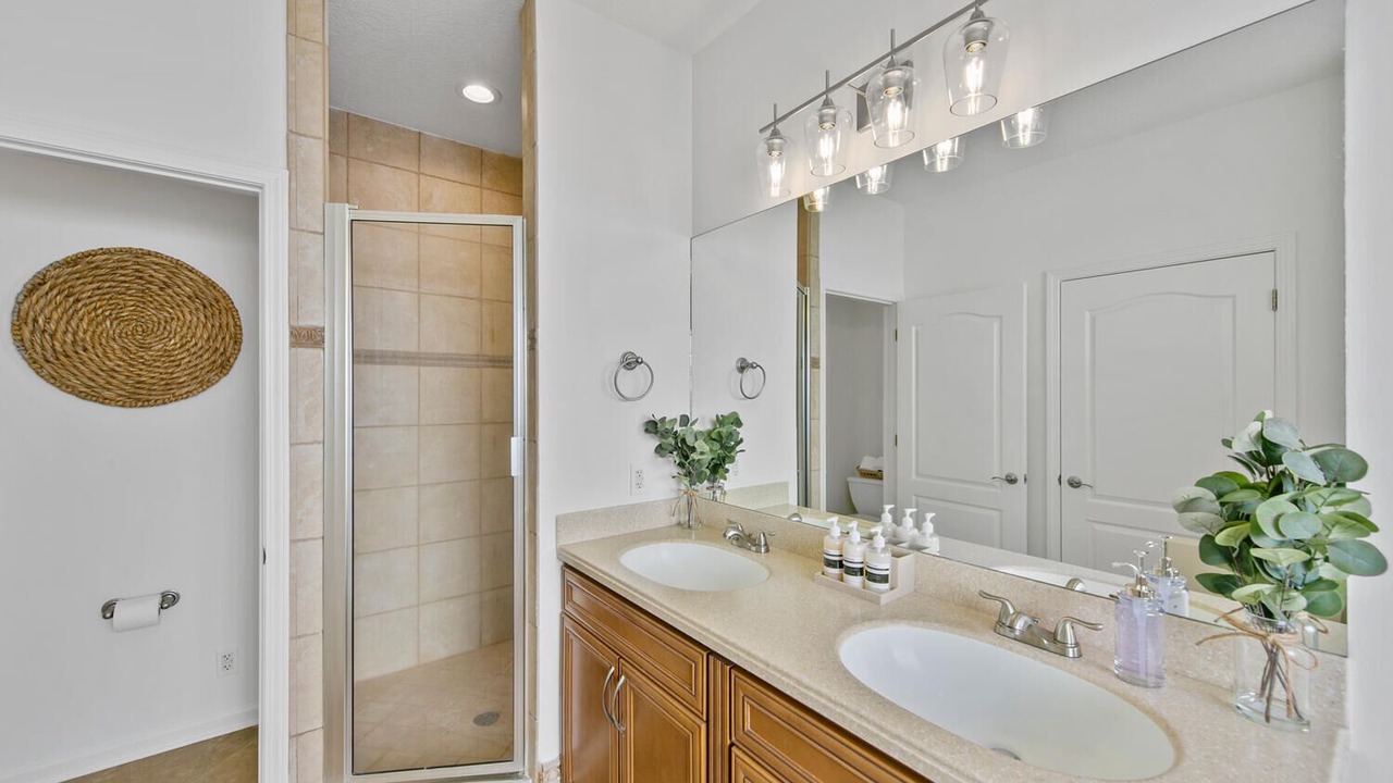Photo of Bathroom in Seaview Park