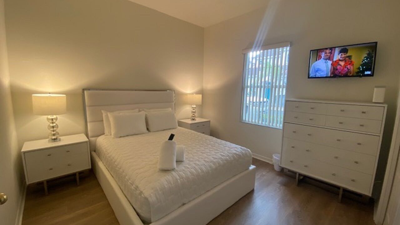 Photo of Bedroom in Tuscan Hills