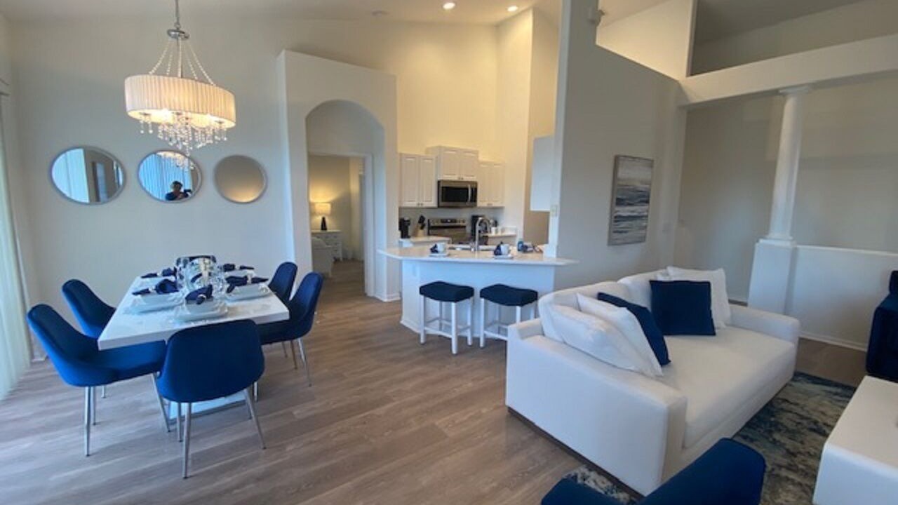 Photo of Livingroom in Tuscan Hills