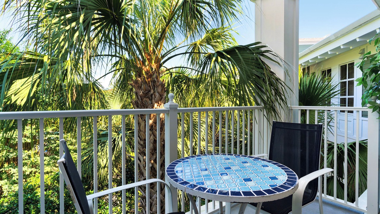 Photo of Patio Balcony in Baytowne Wharf
