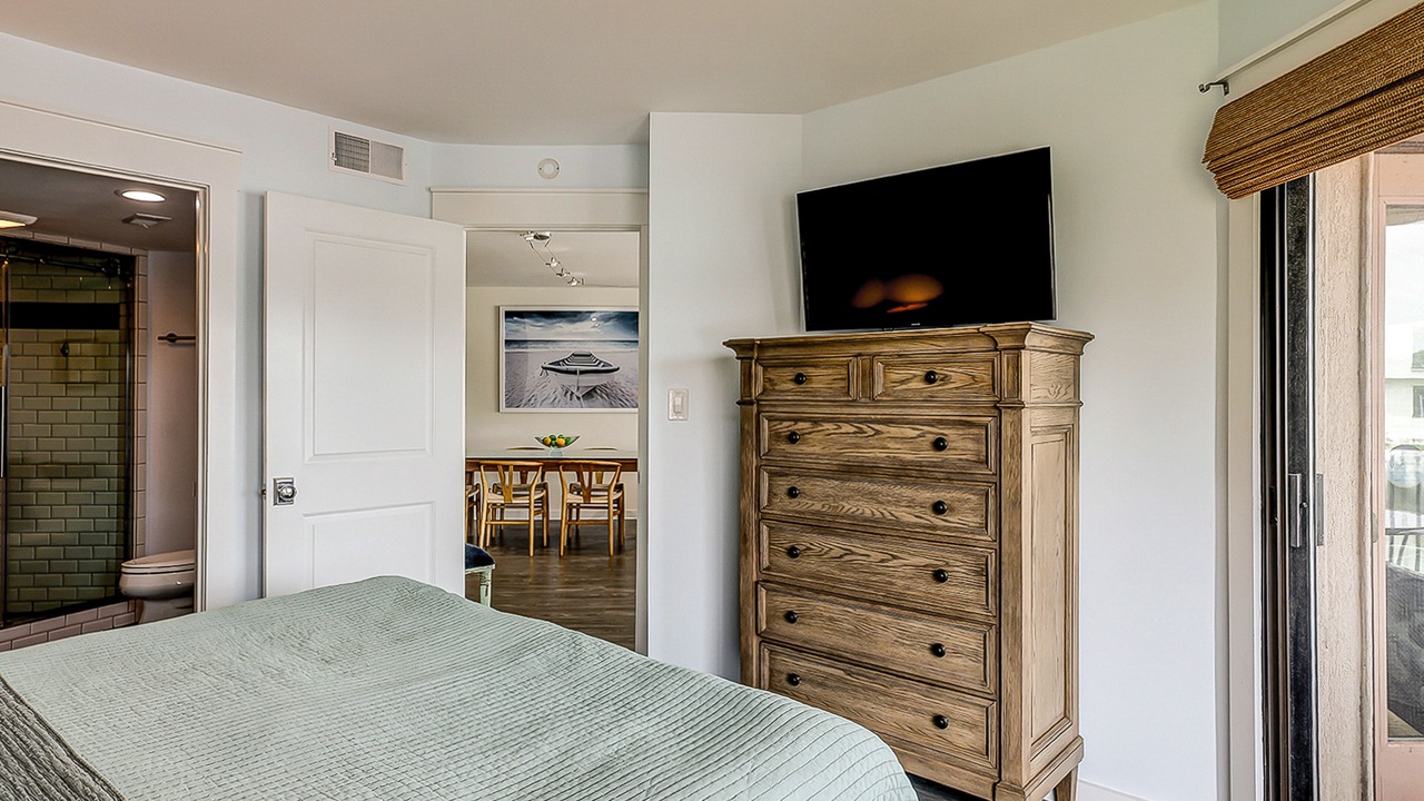 Photo of Bedroom in Shelter Cove