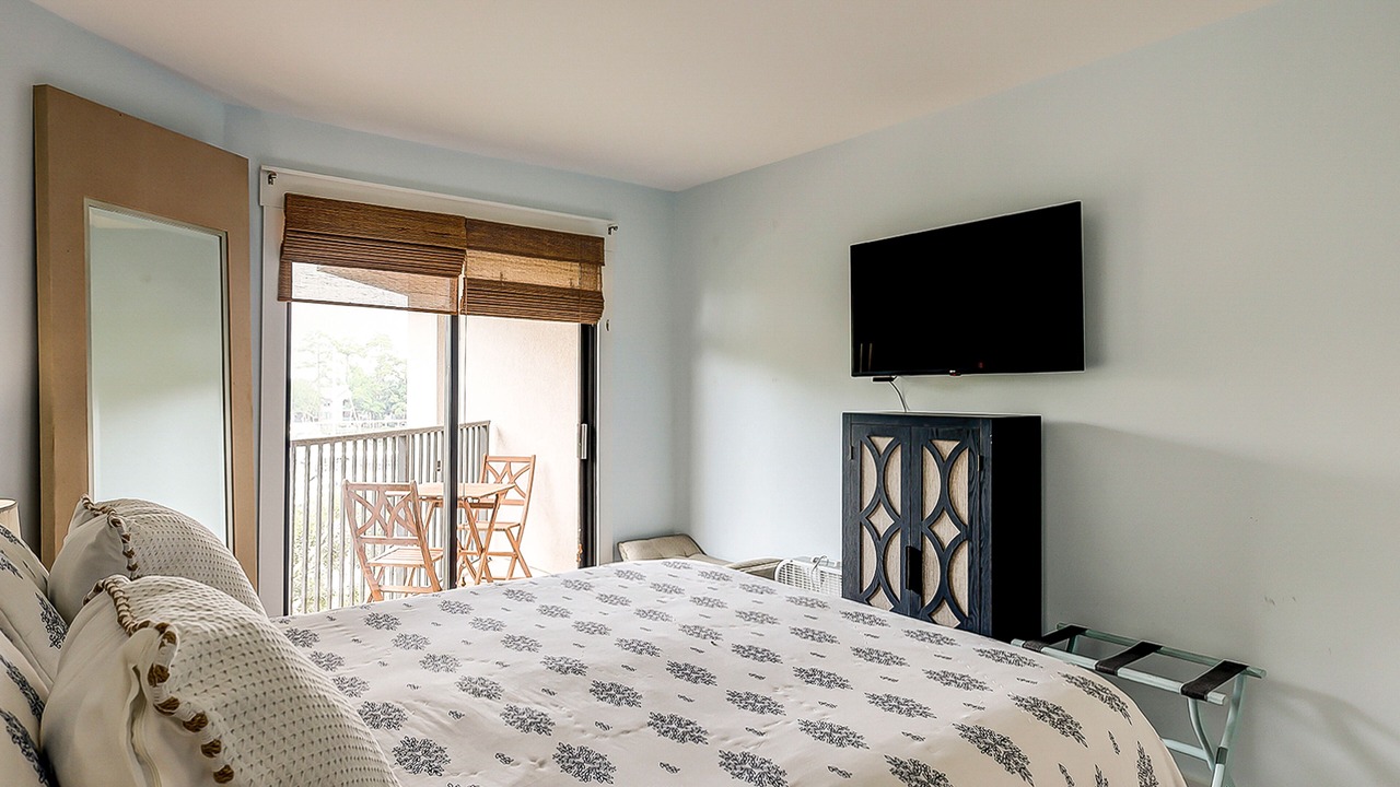 Photo of Bedroom in Shelter Cove