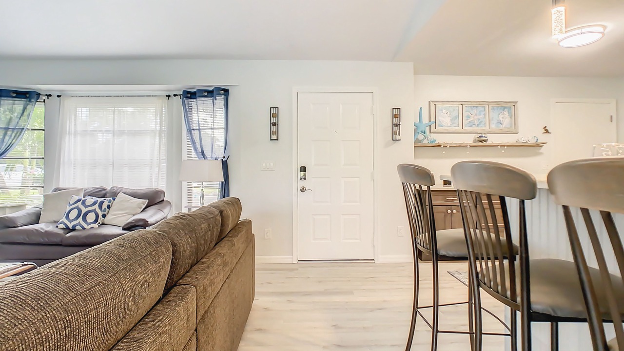 Photo of Livingroom in Kings Lake