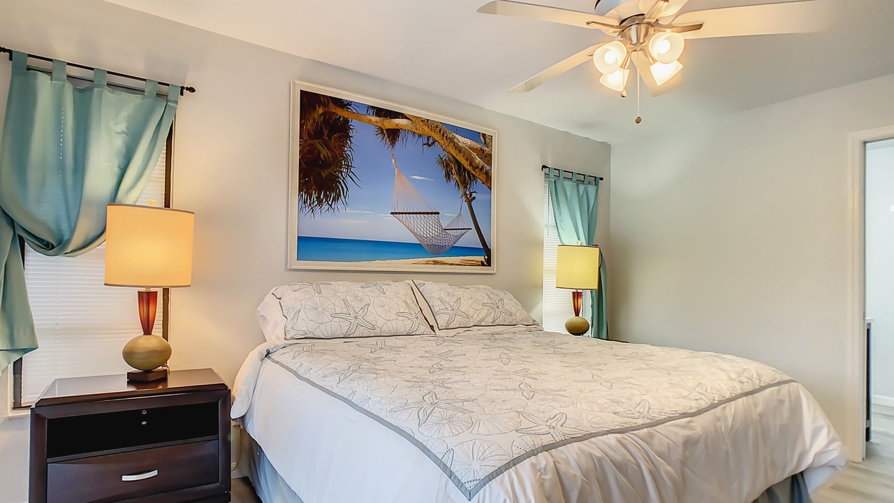 Photo of Bedroom in Kings Lake
