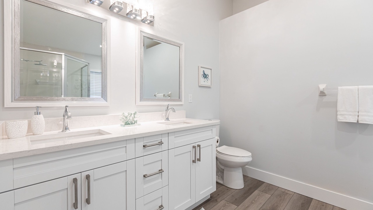 Photo of Bathroom in North Palm Beach Heights