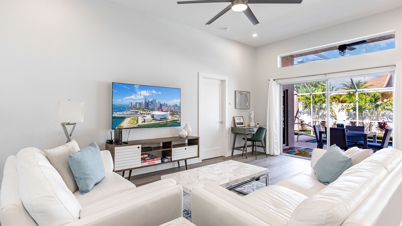 Photo of Livingroom in North Palm Beach Heights