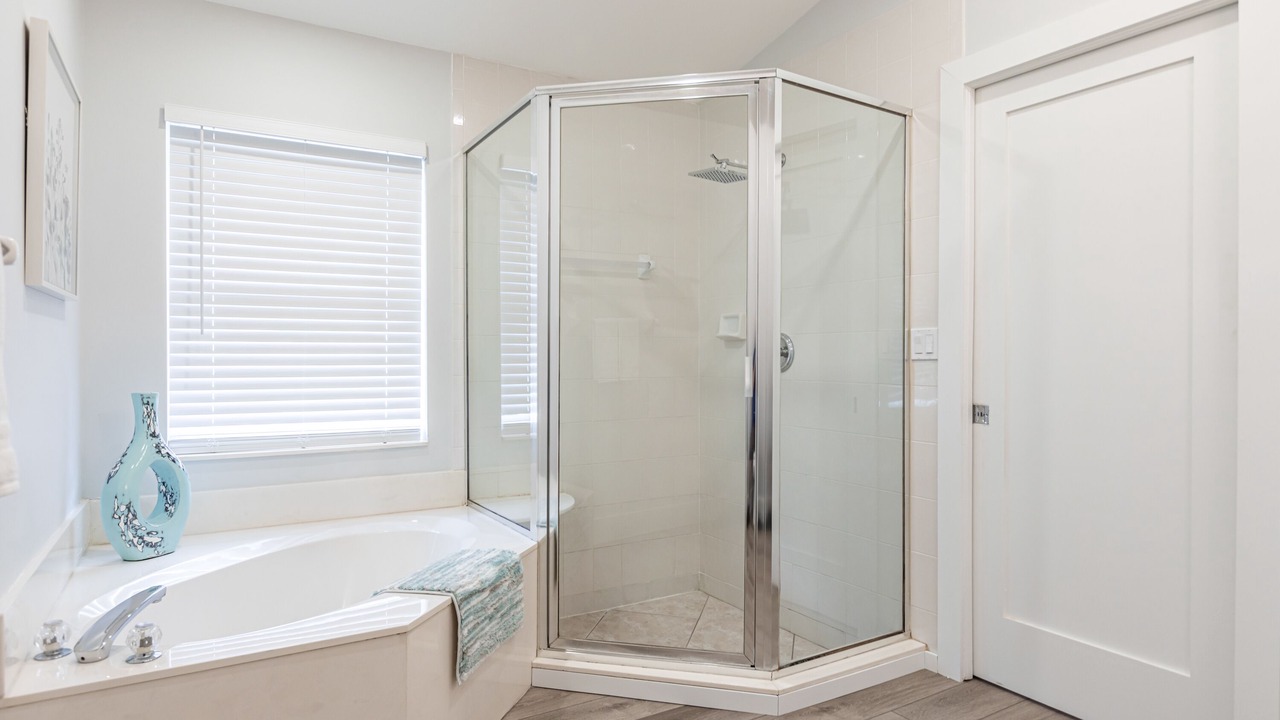 Photo of Bathroom in North Palm Beach Heights