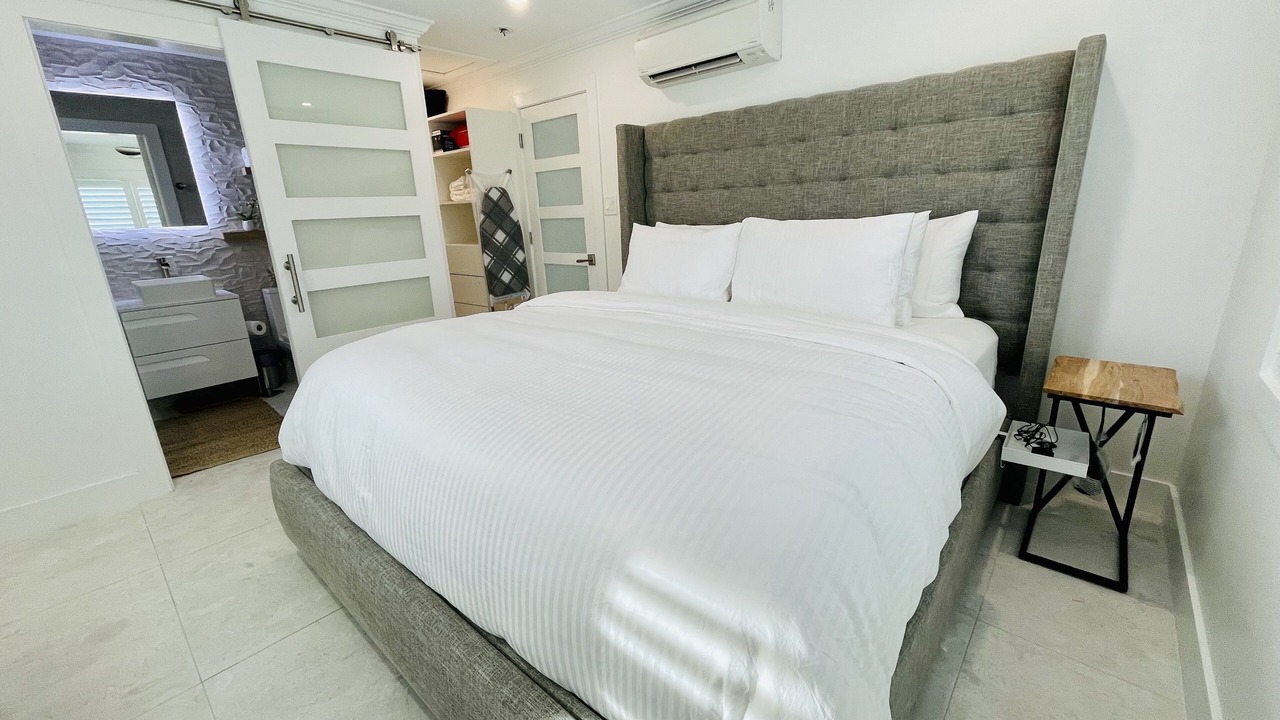Photo of Bedroom in Big Pine Key