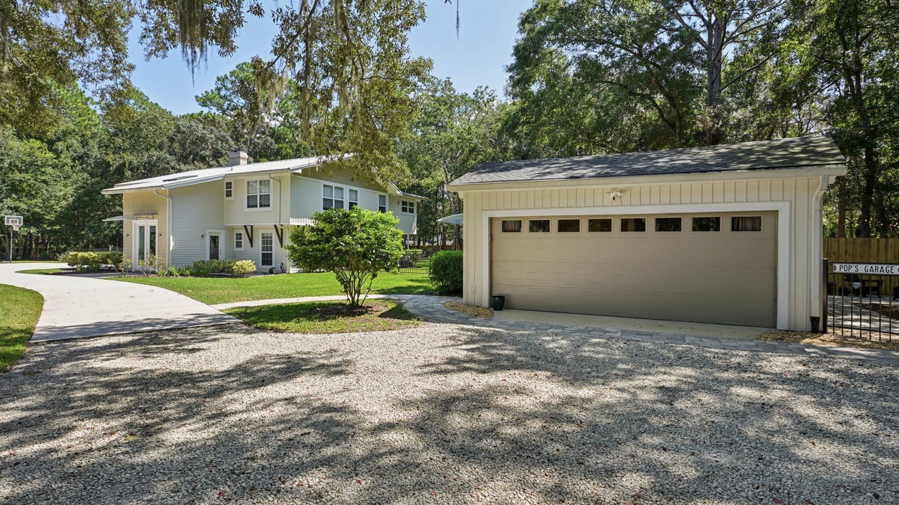 Photo of Outdoor in Mandarin
