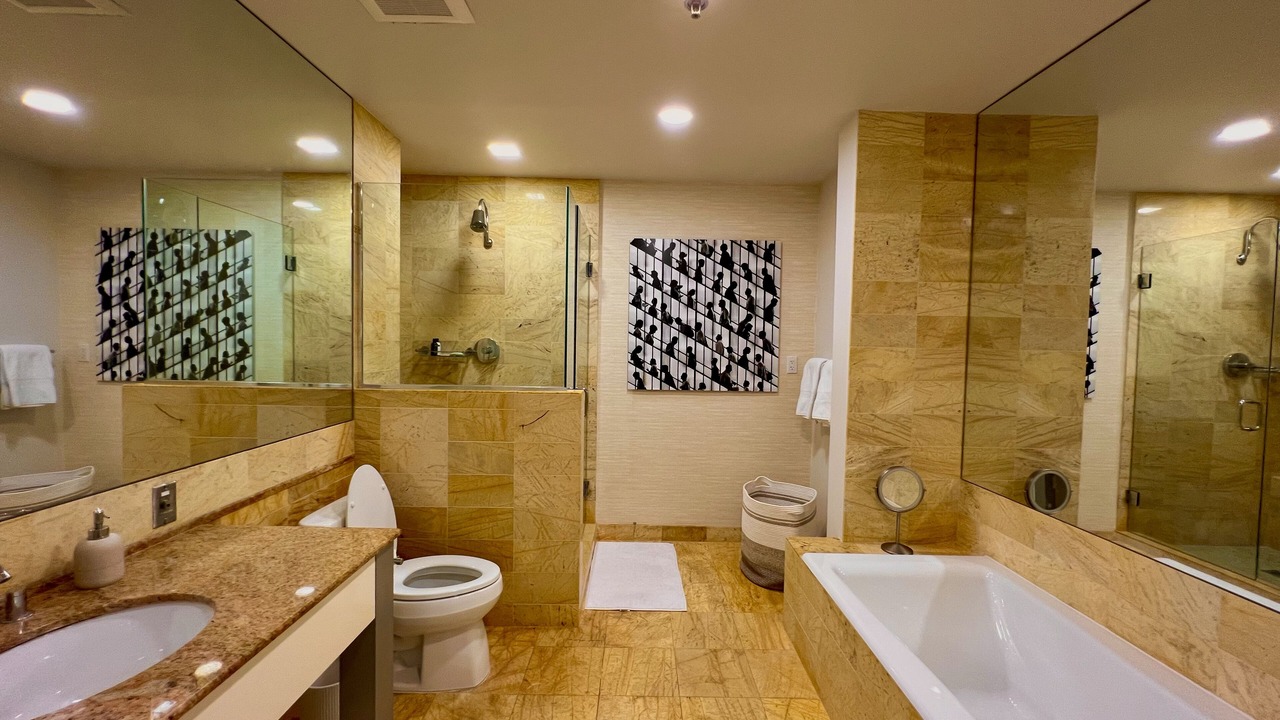 Photo of Bathroom in Brickell