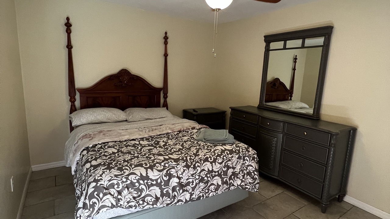 Photo of Bedroom in Lake Wales