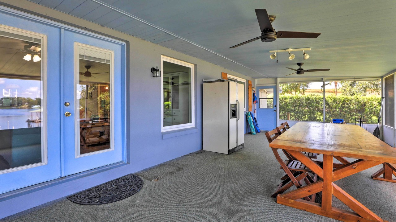 Photo of Outdoor in Crooked Lake
