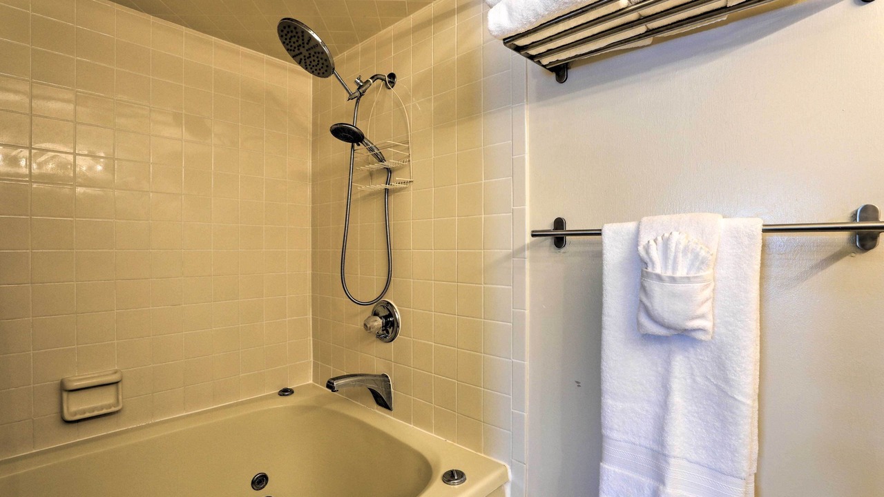 Photo of Bathroom in Crooked Lake