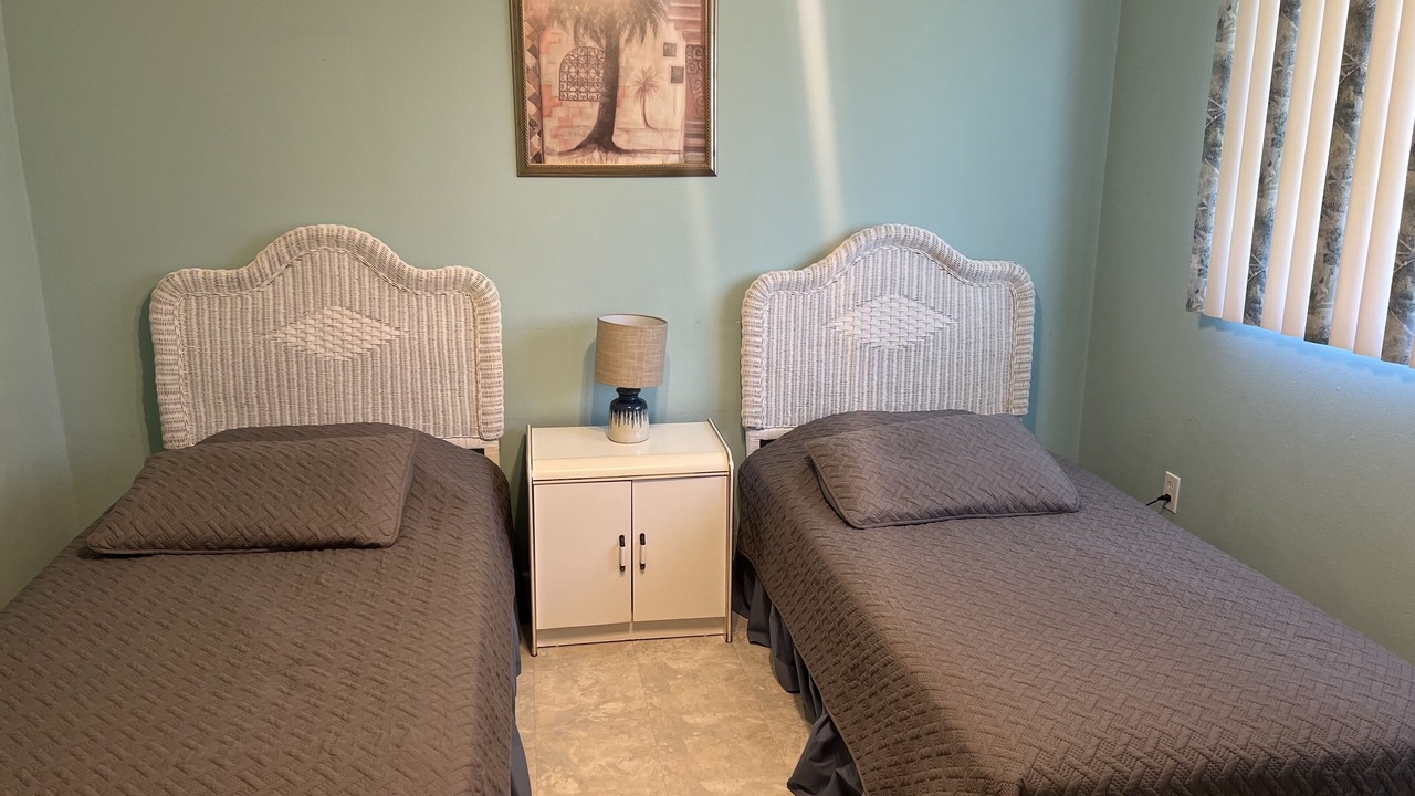 Photo of Bedroom in Warm Mineral Springs