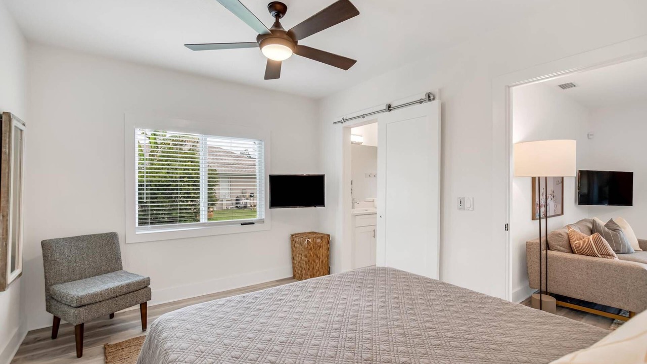 Photo of Bathroom in Palm Harbor