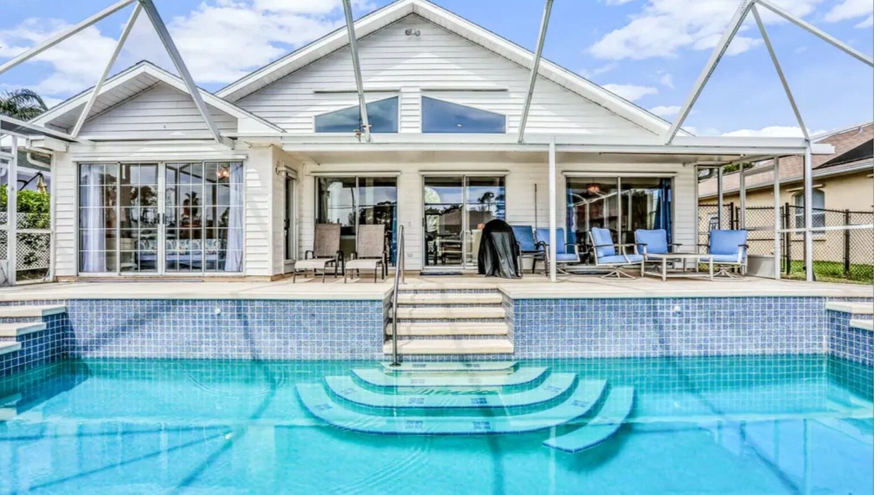 Photo of Outdoor in Palm Harbor