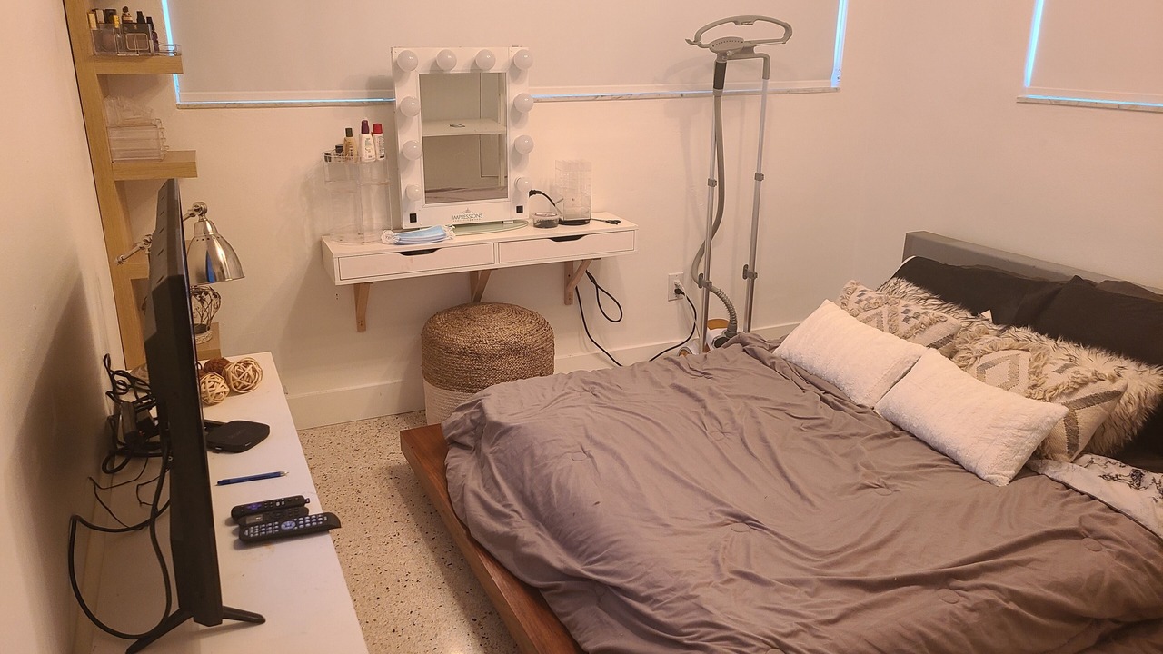 Photo of Bedroom in Harbor Village