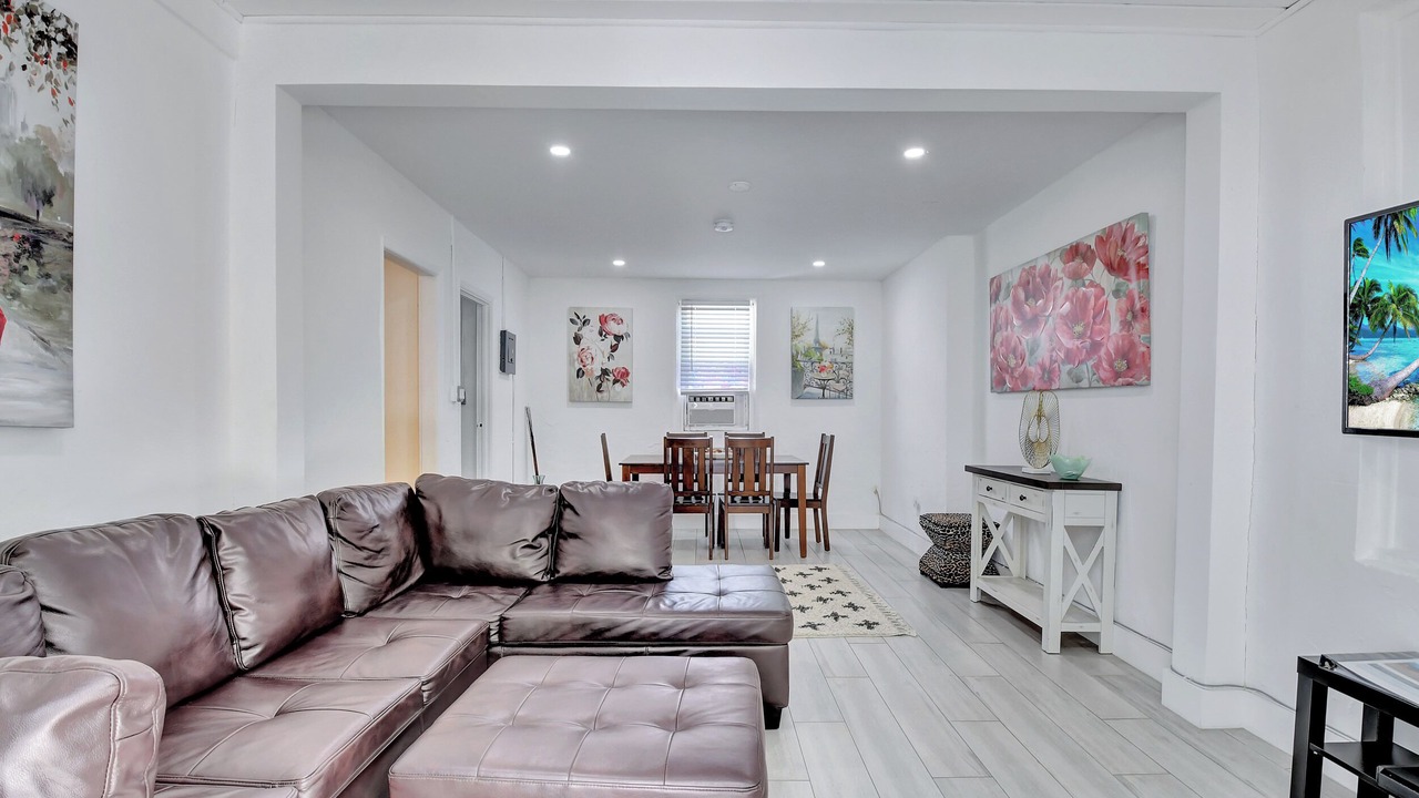 Photo of Livingroom in Delray Beach