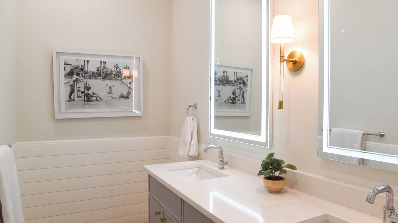 Photo of Bathroom in Wabasso Beach