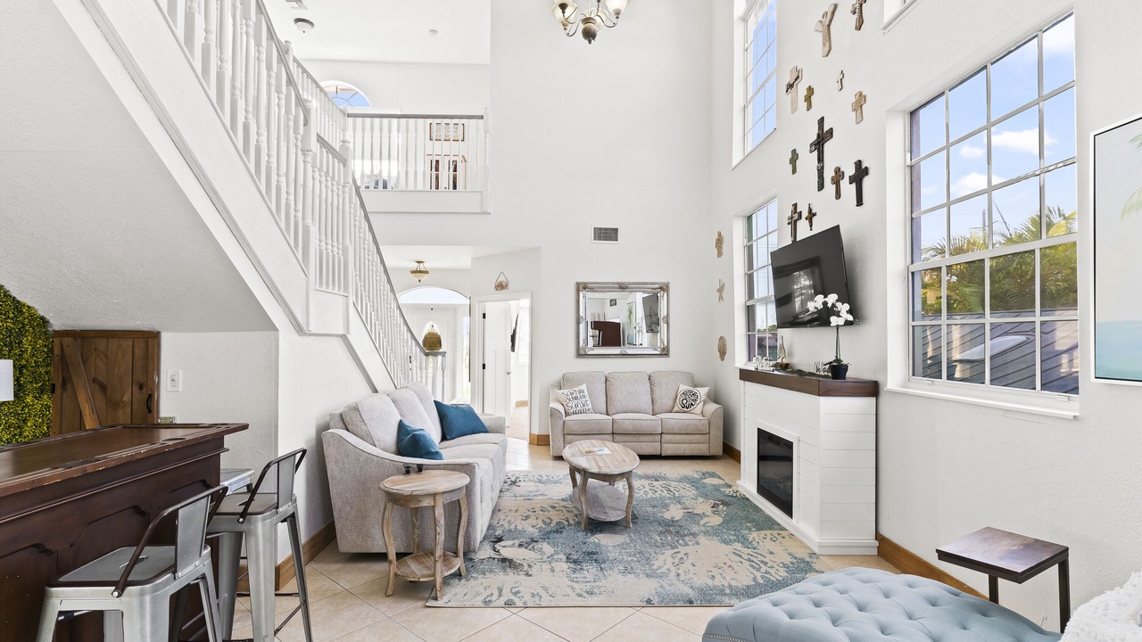 Photo of Livingroom in Miami Springs