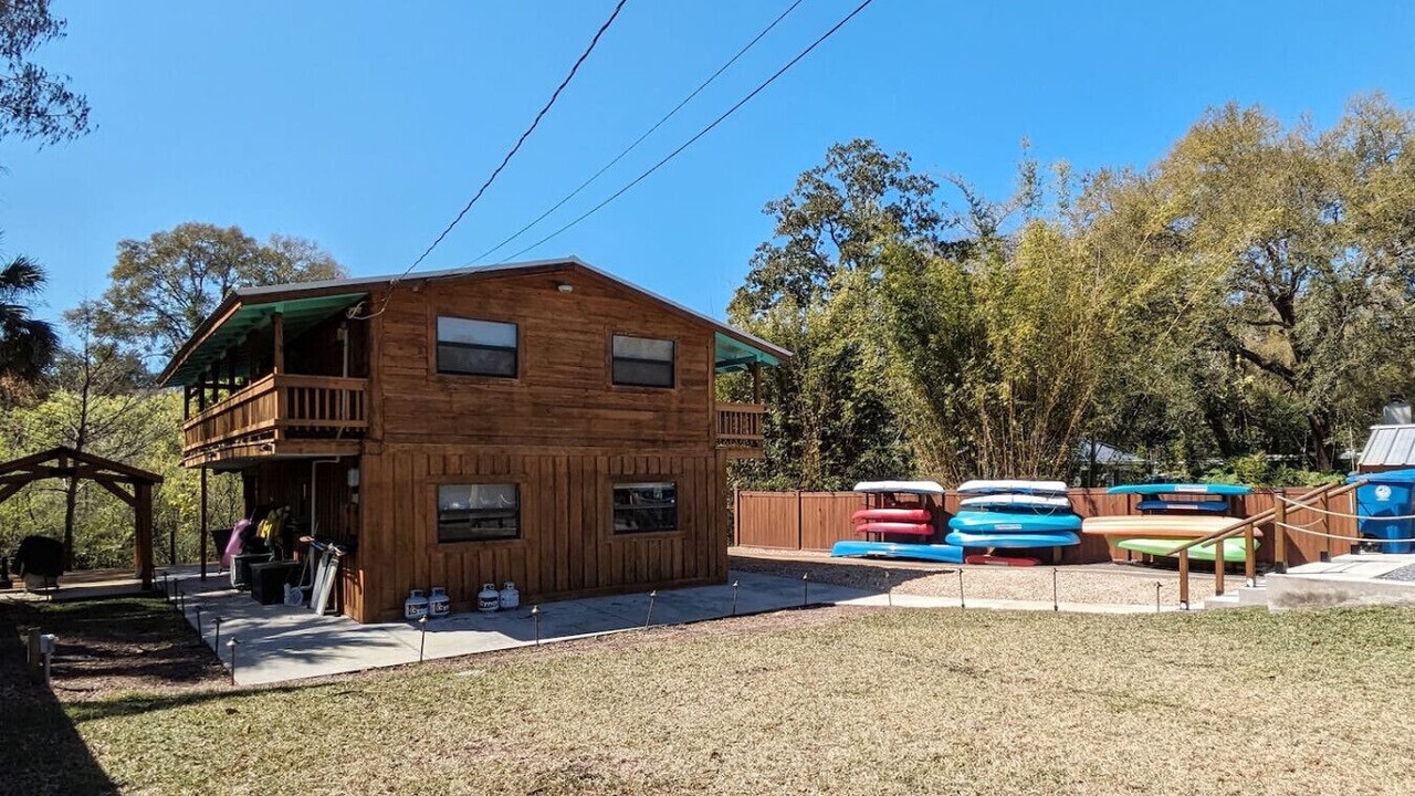 Photo of Others in Spring Hill