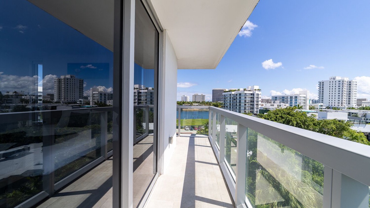 Photo of Outdoor in Bay Harbor Islands
