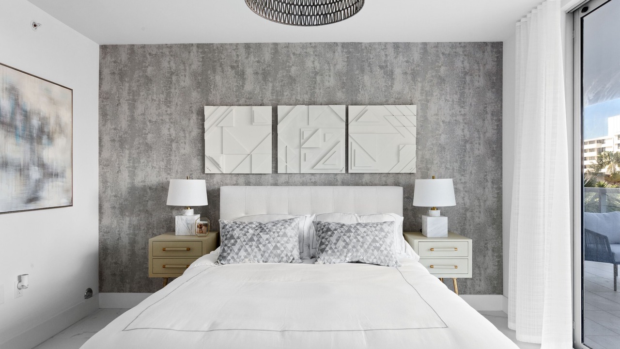 Photo of Bedroom in Bay Harbor Islands