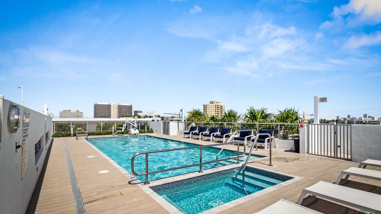 Photo of Outdoor in Bay Harbor Islands