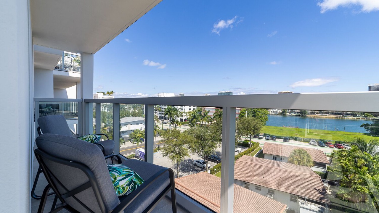 Photo of Outdoor in Bay Harbor Islands
