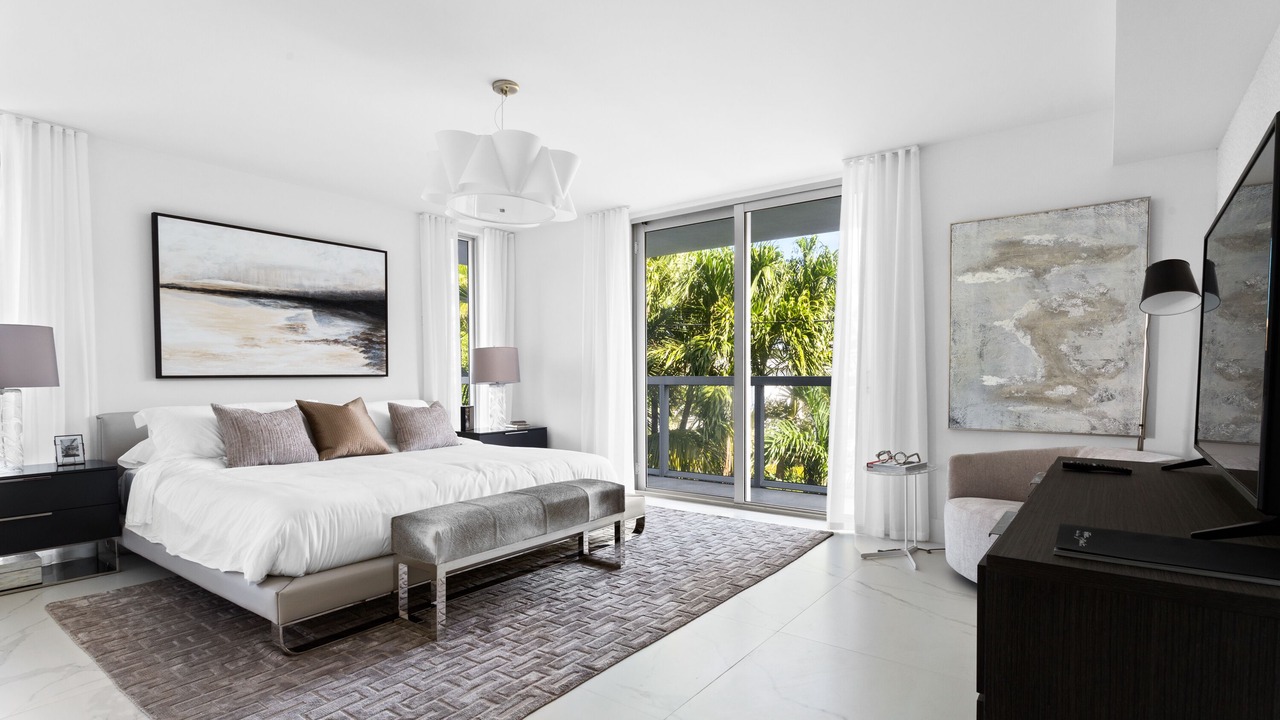 Photo of Bedroom in Bay Harbor Islands
