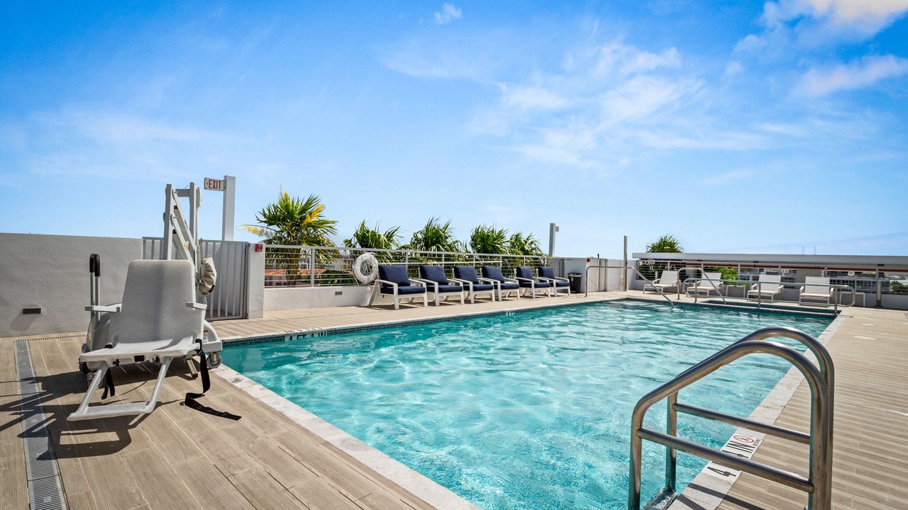 Photo of Outdoor in Bay Harbor Islands
