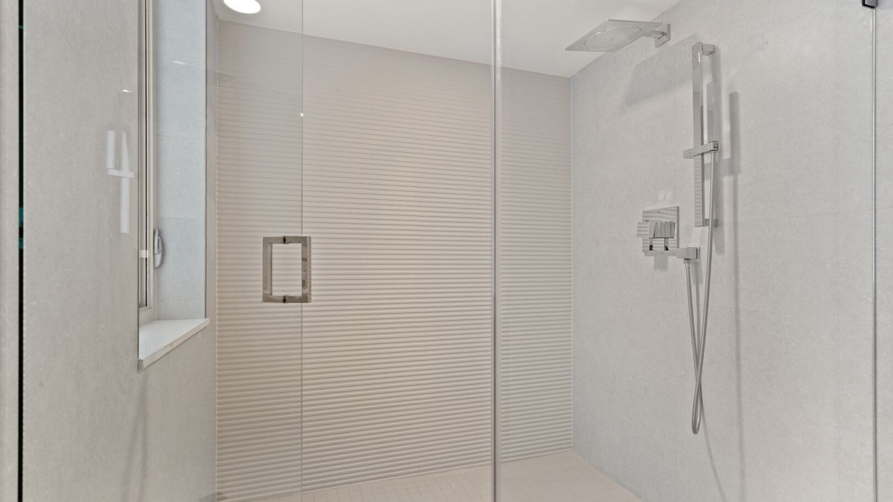 Photo of Bathroom in Bay Harbor Islands