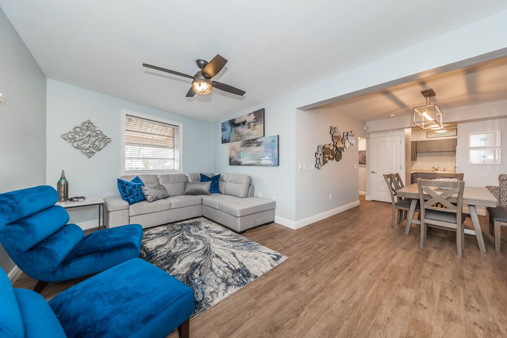 Photo of Livingroom in Downtown Dunedin