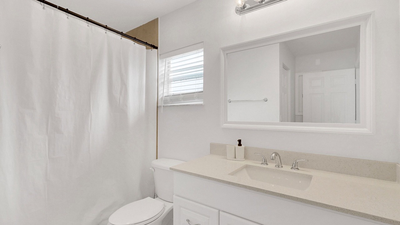 Photo of Bathroom in Lake Worth