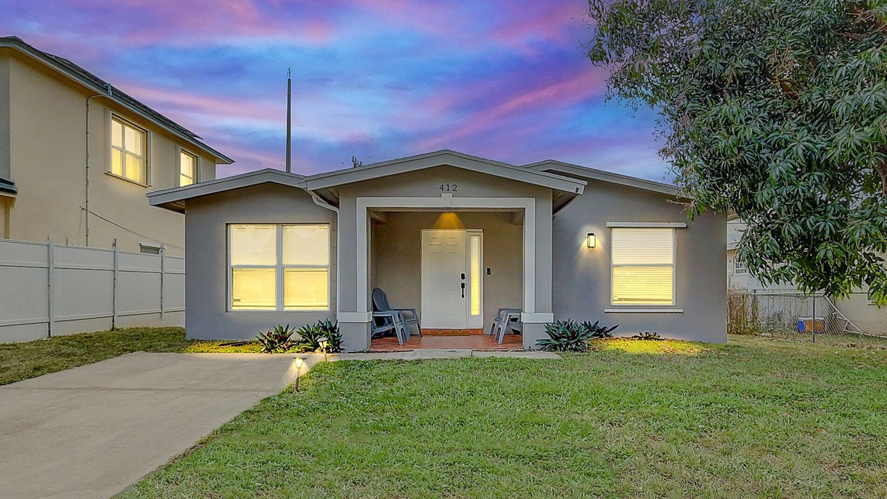 Photo of Outdoor in Lake Worth