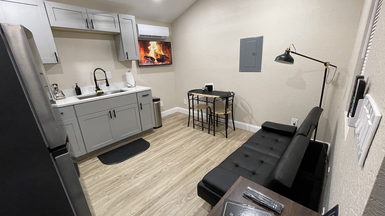 Photo of Livingroom in Plant City