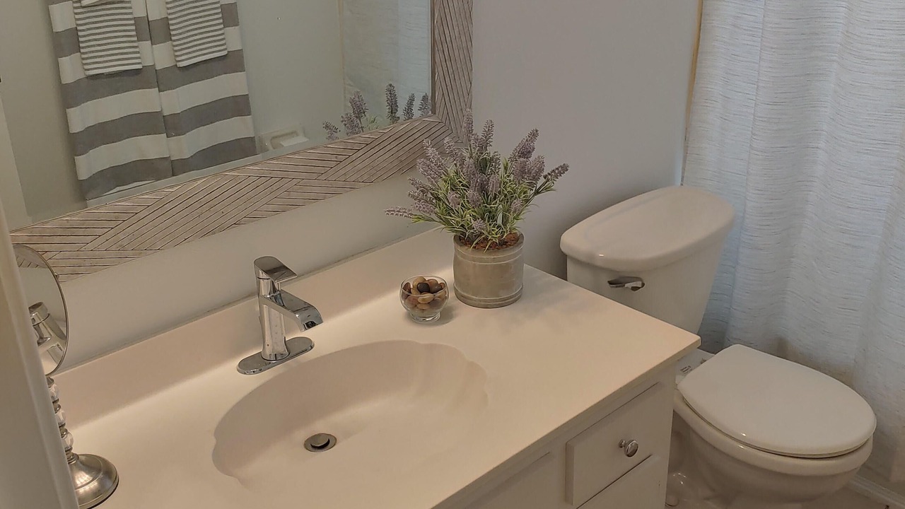 Photo of Bathroom in Venice East
