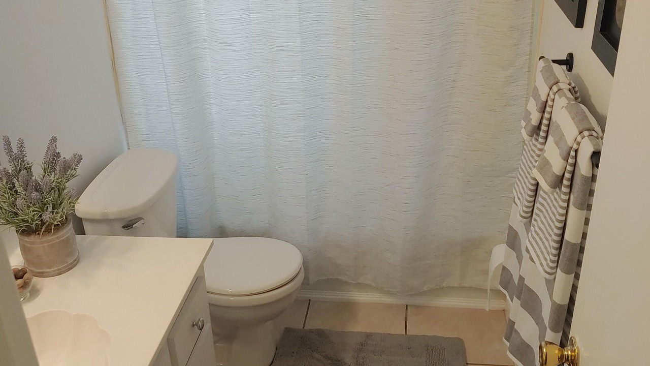 Photo of Bathroom in Venice East