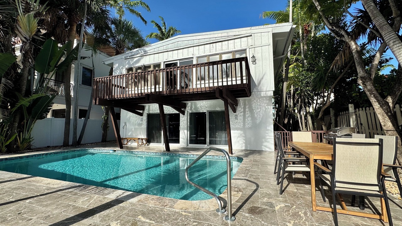 Photo of Outdoor in Hendricks and Venice Isles