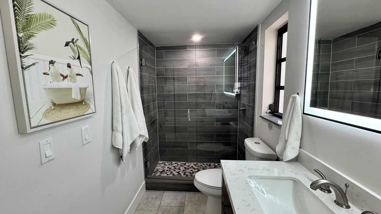 Photo of Bathroom in Hendricks and Venice Isles