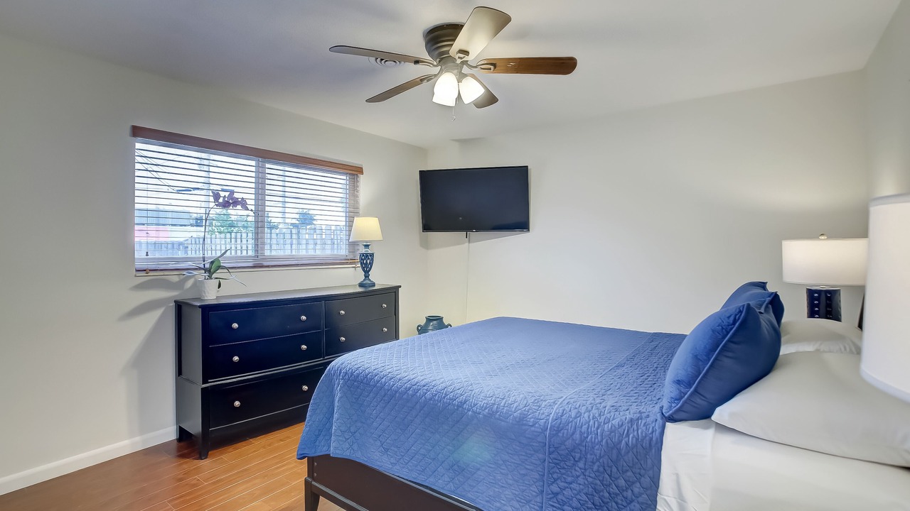 Photo of Bedroom in Imperial Point