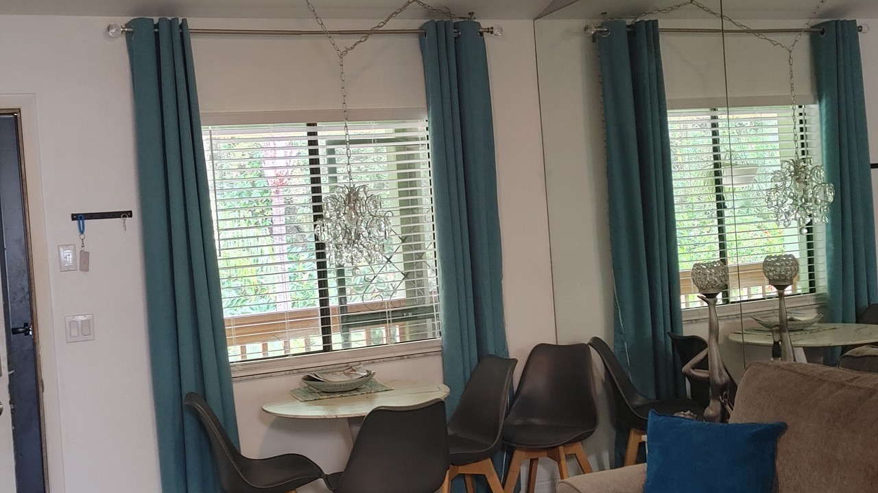 Photo of Livingroom in Paradise Lakes
