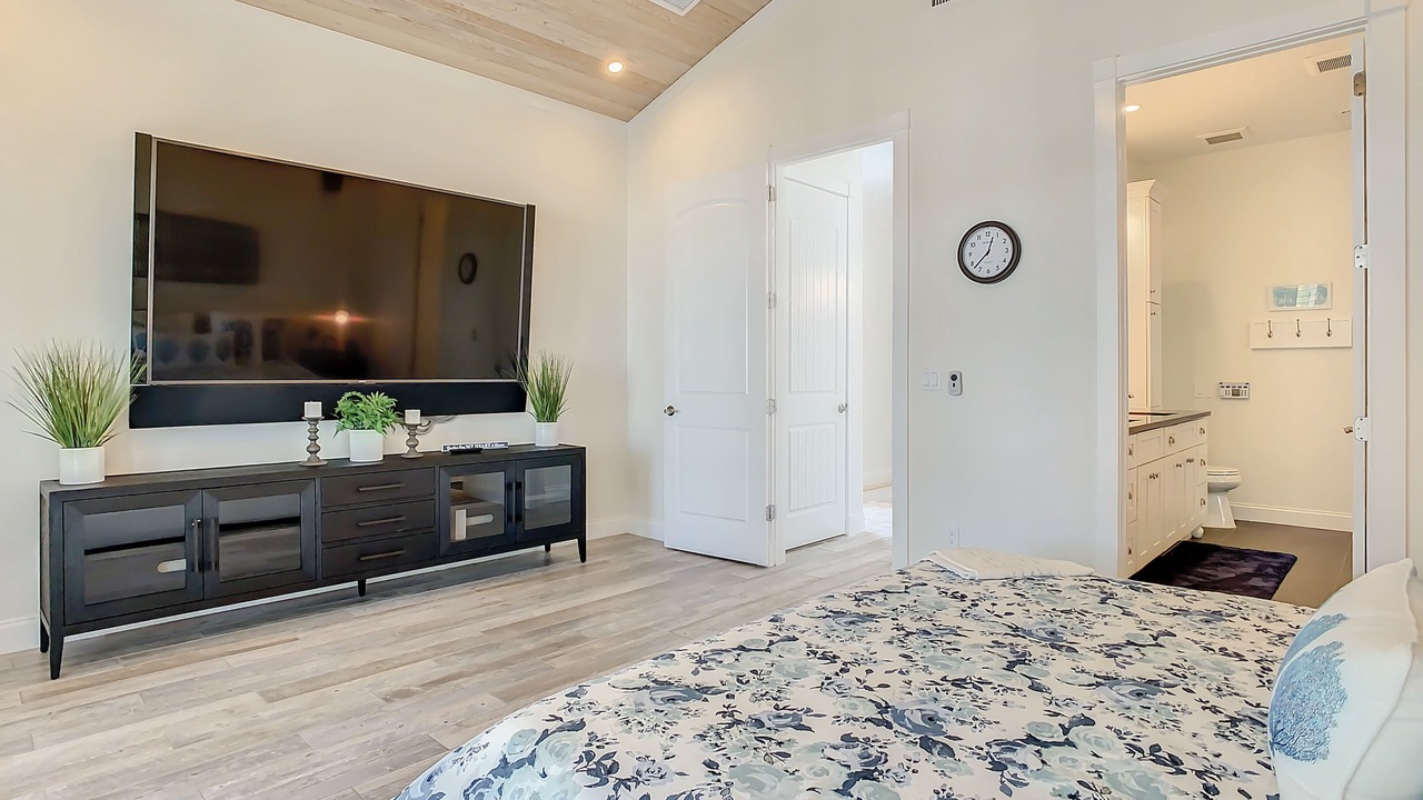Photo of Bedroom in North Causeway