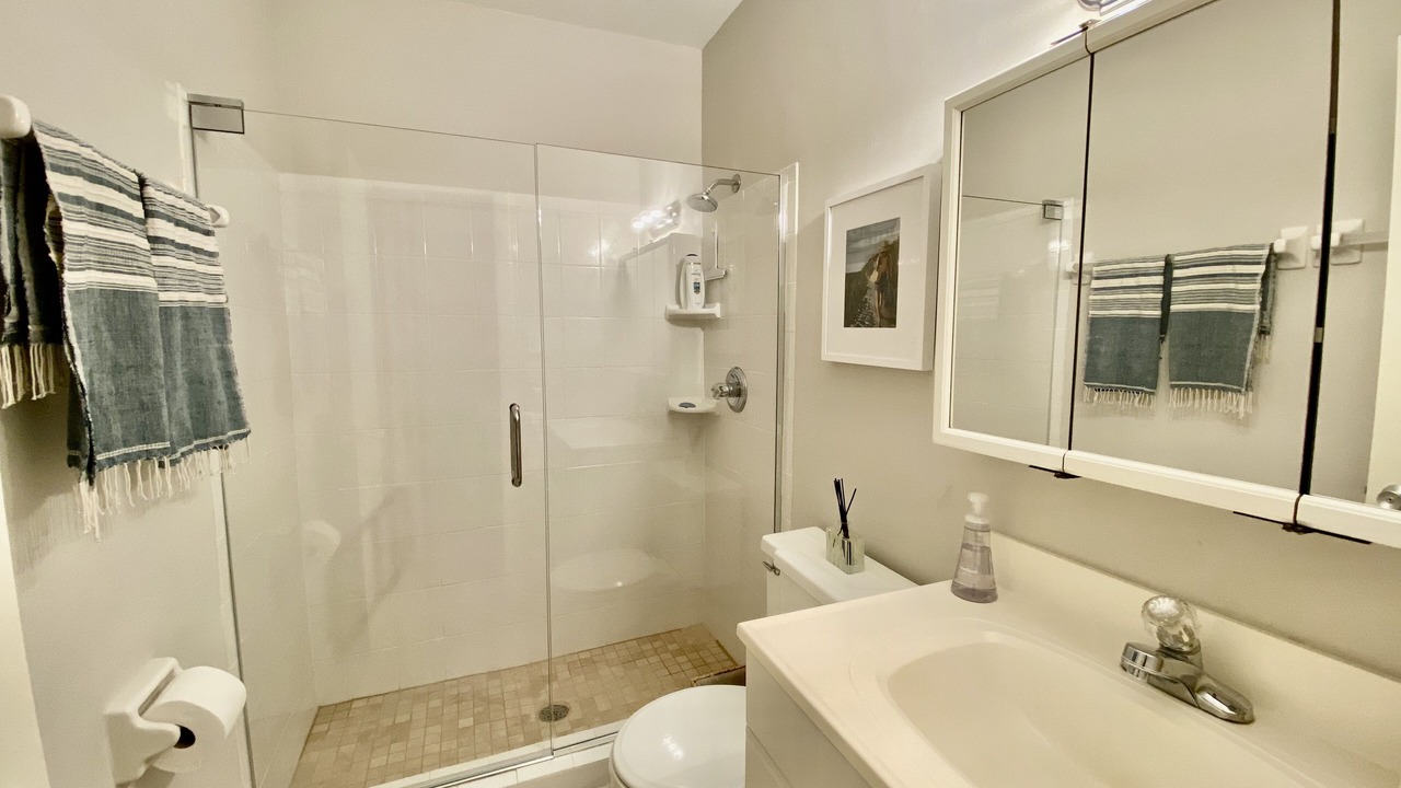 Photo of Bathroom in Old Naples