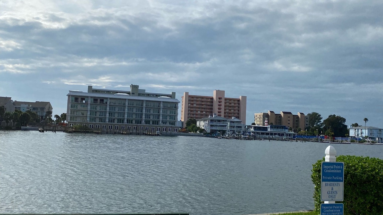 Photo of Others in Largo