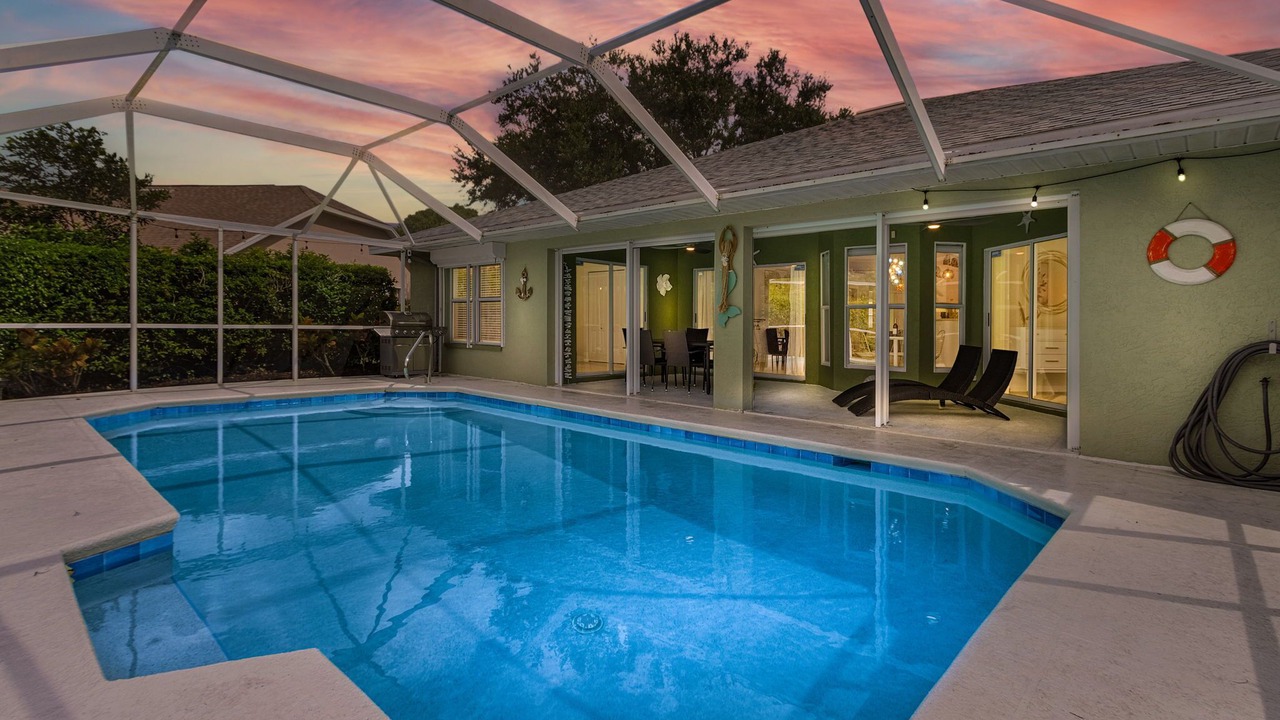 Photo of Outdoor in Crown Pointe